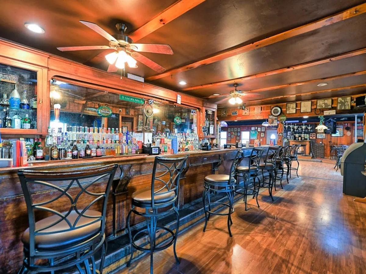 B & B Lounge Restaurant | Great Northern Catskills Of Greene County